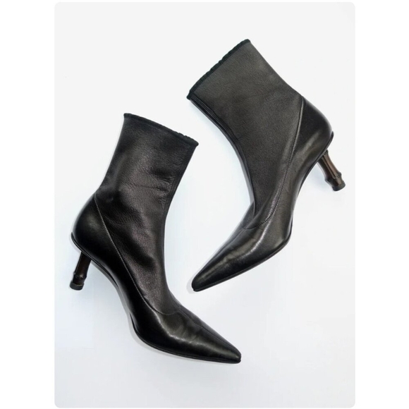 Gucci by Tom Ford S/S 2002 Bamboo Ankle Boots stretch leather bamboo heel bootie - Picture 2 of 16